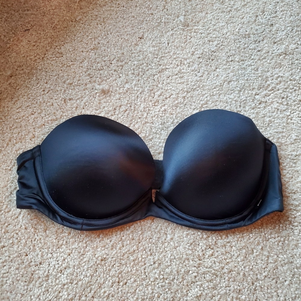 Victoria's Secret bra, black, 32D